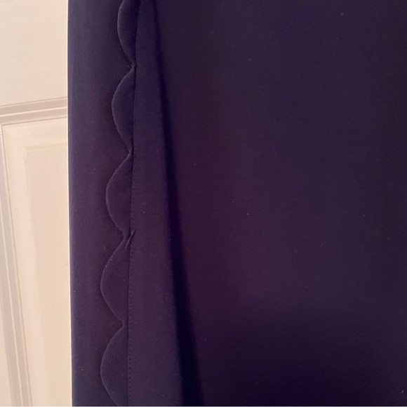 Tahari by ASL Scallop Shift Dress with Mock Neck Women's Dress Navy - Picture 4 of 7